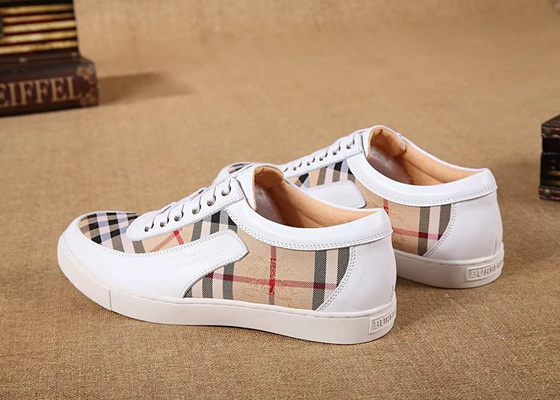 Burberry Fashion Men Sneakers--067